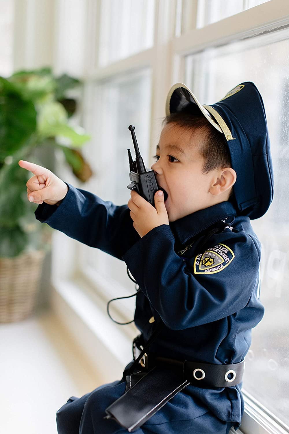 Dress-Up-America Police Costume For Boys - Shirt, Pants, Hat, Belt, Whistle, Gun Holster, and Walkie Talkie Cop Set (X-Large) - Walmart.com